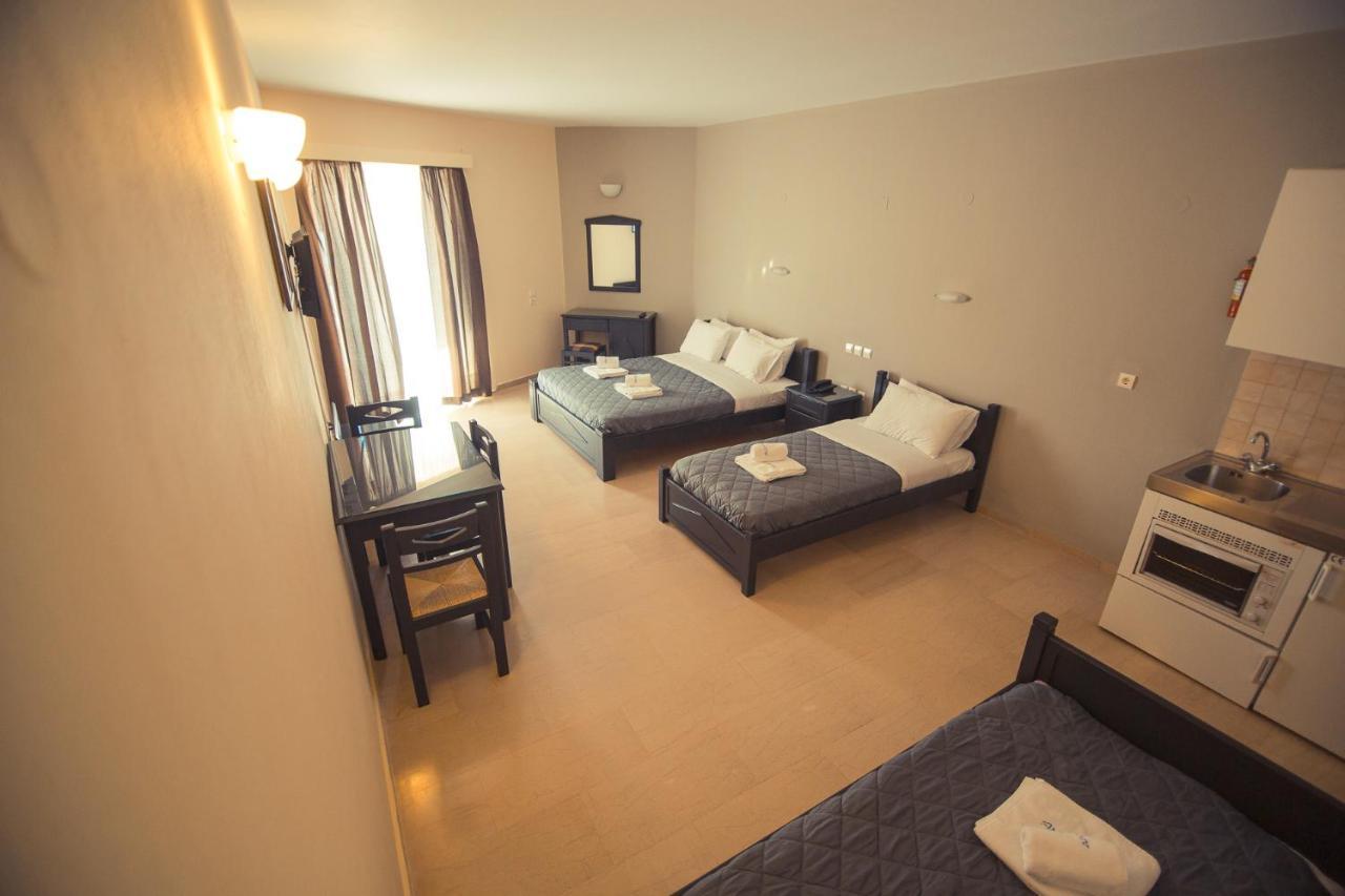 Adonis Hotel Preveza Exterior foto