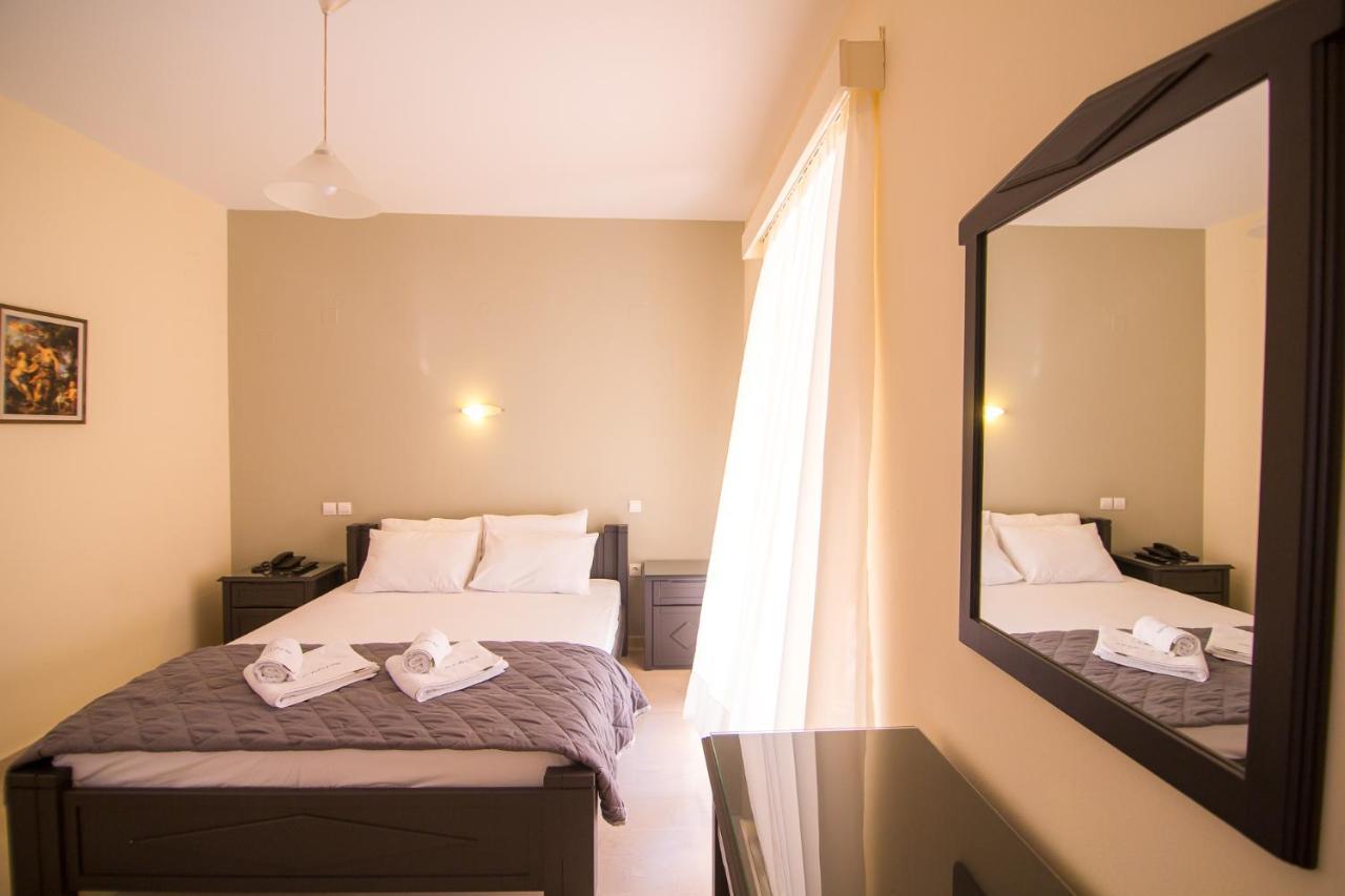 Adonis Hotel Preveza Exterior foto