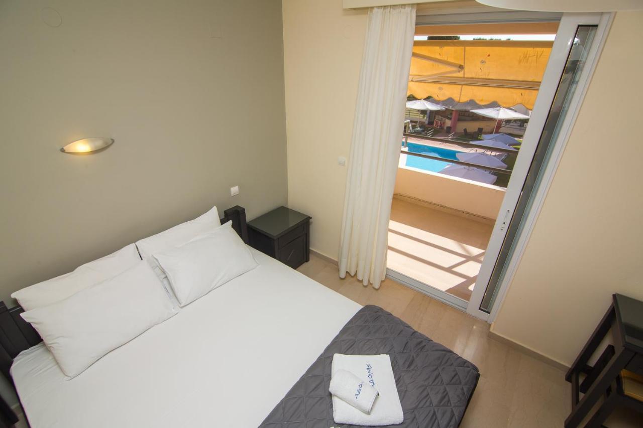 Adonis Hotel Preveza Exterior foto
