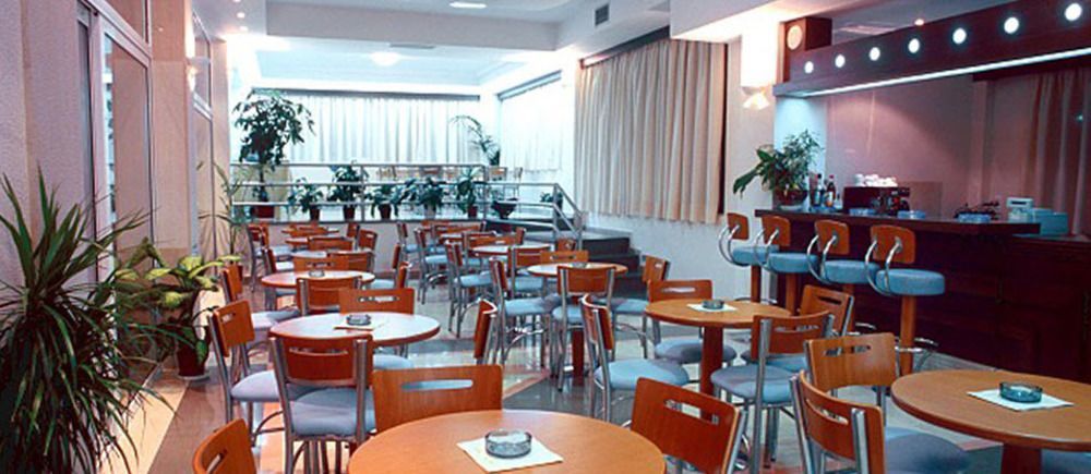 Adonis Hotel Preveza Exterior foto